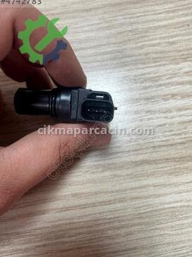 Mazda 3 Krank Sensörü ZL01-18-230 çıkma parça