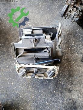 Fiat Siena Kalorifer Kutusu çıkma parça