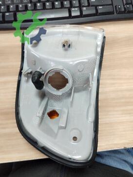 Hyundai H100 Sinyal Lambası 92301-43810 çıkma parça