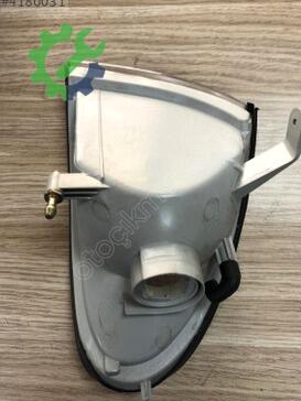 Toyota Hilux Sinyal Lambası 81521-35140 çıkma parça