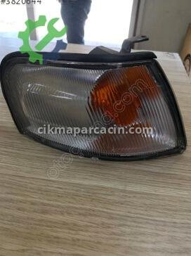 Nissan Sunny Sinyal 215-1566R çıkma parça