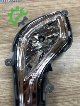 Hyundai Accent Sis Lambası 92202-1R000 çıkma parça