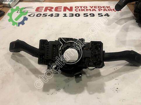Skoda 120 Sinyal Kolu çıkma parça