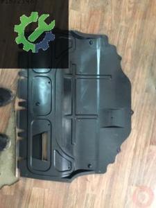 SKODA FABIA- 01/07; KARTER MUHAFAZA PLASTİĞİ 6Q0825237