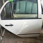 Skoda Fabia 2004 model sağ arka kapı