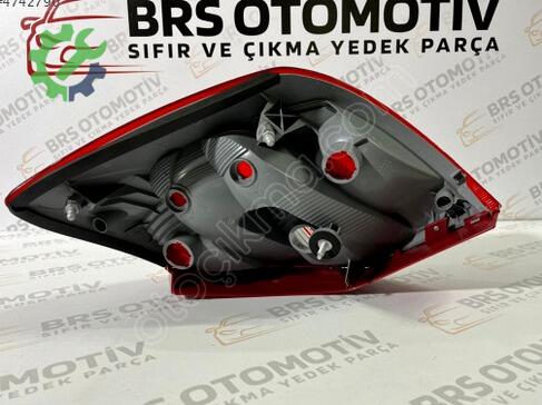 Skoda Fabia Sol Arka Stop 5J6945111 çıkma parça