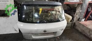 Skoda Fabia Bagaj Kapağı Çıkma