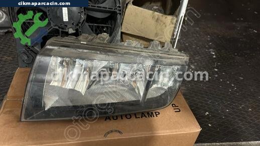 Skoda Fabia Sol Ön Far çıkma parça