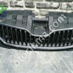 Skoda fabia ön panjur çıkma yedek parça