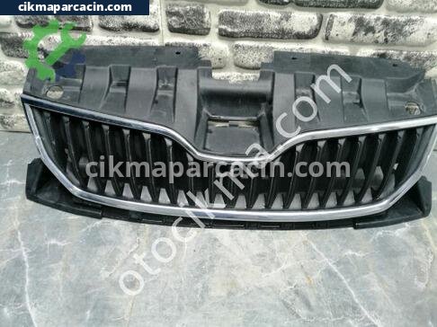 Skoda Fabia Ön Panjur çıkma parça