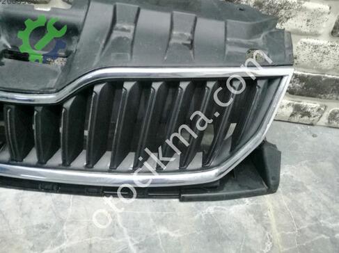 Skoda Fabia Ön Panjur 6V0853653 çıkma parça