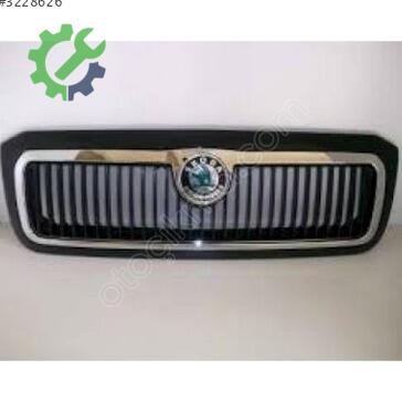 Skoda Fabia Ön Panjur çıkma parça