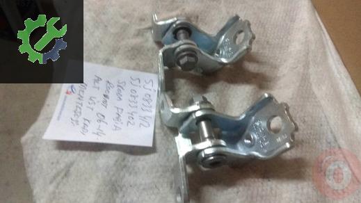 Skoda Fabia Sol Arka Kapı Menteşesi 5J0833411 çıkma parça