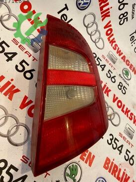 Skoda Fabia Sağ Arka Stop çıkma parça