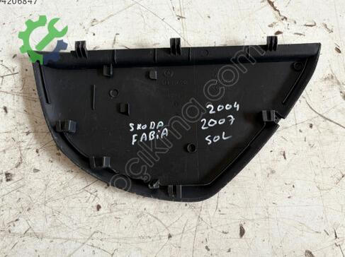Skoda Fabia Torpido Kapağı çıkma parça