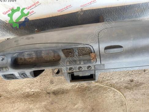 Skoda Göğüs çıkma parça