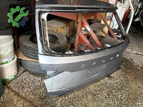 Skoda Kodiaq Bagaj Kapağı çıkma parça
