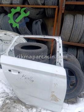 Skoda Kamiq Sağ Arka Kapı çıkma parça