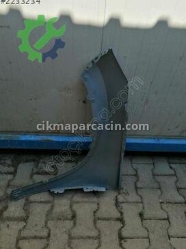 Skoda Kamiq Sağ Ön Çamurluk çıkma parça