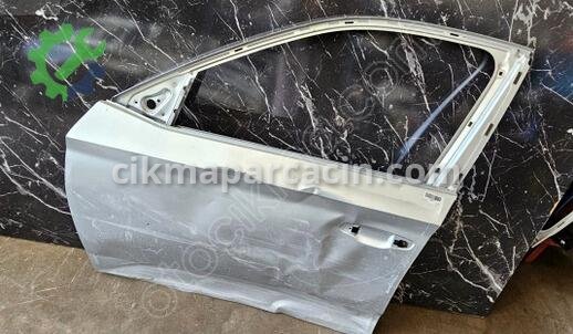 Skoda Kamiq Sol Ön Kapı 658831051 çıkma parça
