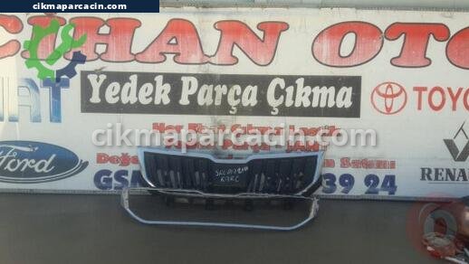 Skoda Karoq Ön Panjur çıkma parça