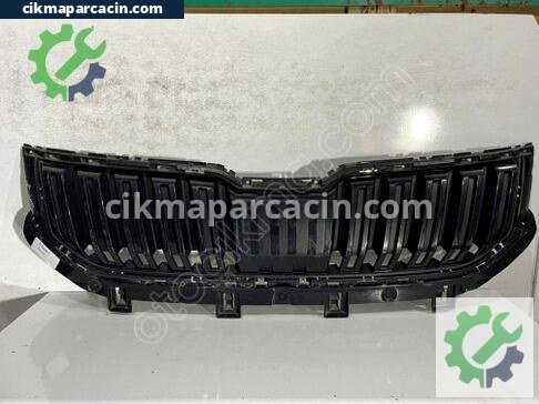 Skoda Karoq Ön Panjur çıkma parça