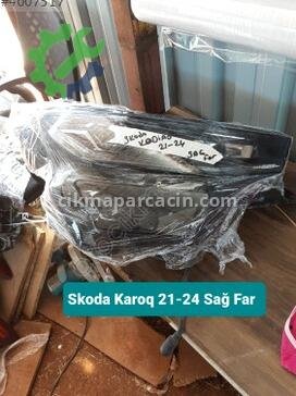 Skoda Karoq Sağ Ön Far 21-24 çıkma parça