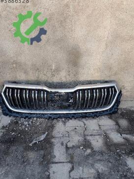 Skoda Kodiaq Ön Panjur çıkma parça