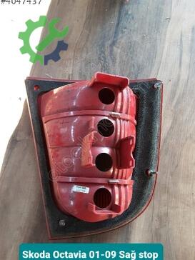 Skoda Octavia Sağ Arka Stop 01-09 çıkma parça