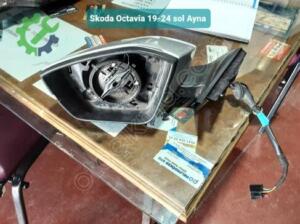 Skoda Octavia 19-24 sol Ayna