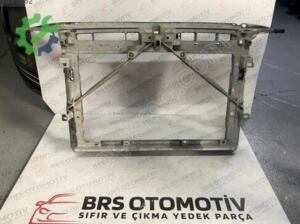 SKODA OCTAVIA 2013 2018 ÖN PANEL 5E0805588C