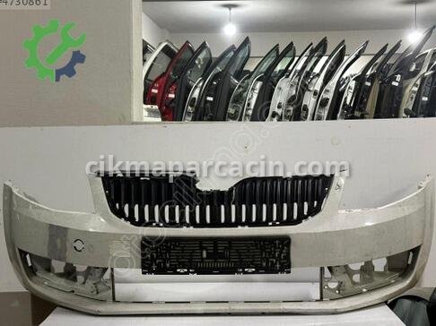 Skoda Octavia Ön Tampon çıkma parça