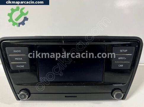 Skoda Octavia Teyp çıkma parça