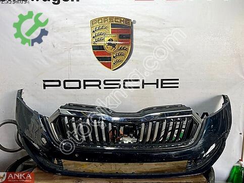 Skoda Octavia Ön Panjur çıkma parça