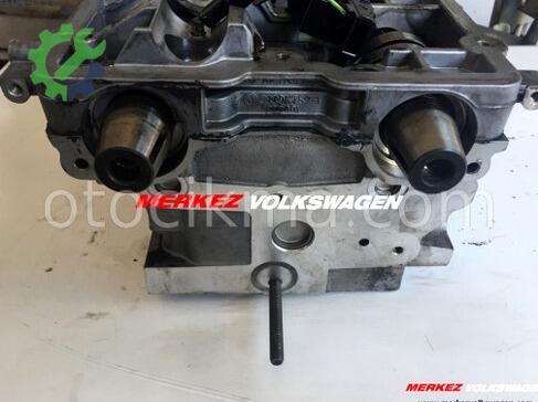 Skoda Octavia Silindir Kapağı 03G103373A çıkma parça