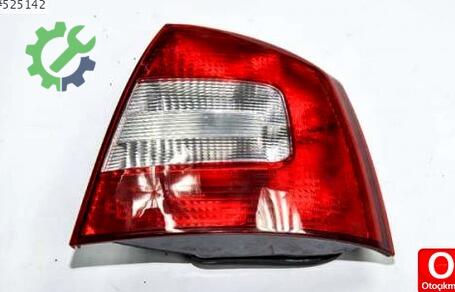 Skoda Octavia Sağ Arka Stop çıkma parça