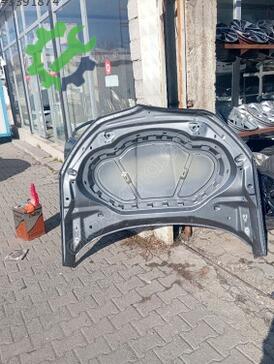 Skoda Octavia Kaput çıkma parça