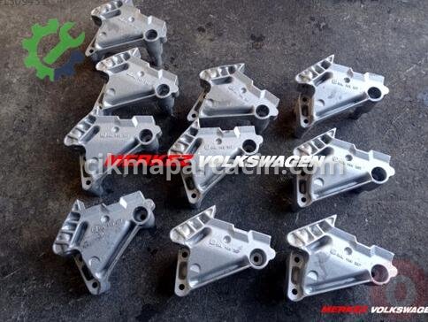 Skoda Octavia Motor Braketi 04L199207 sıfır parça