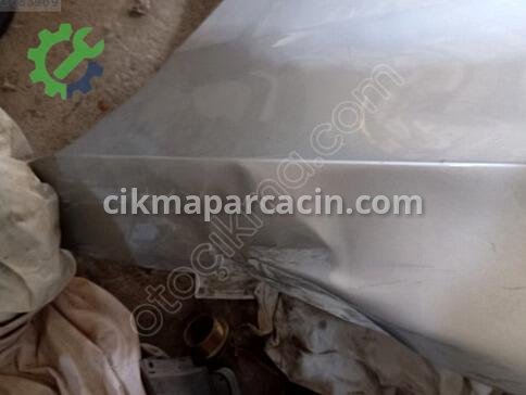 Skoda Octavia Ön Kaput çıkma parça