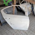 Skoda Octavia sağ arka kapı 2013 2022 arası