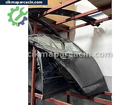 Skoda Octavia Sağ Arka Kapı çıkma parça