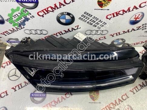 Skoda Octavia Sağ Ön Far 5E4941015 çıkma parça
