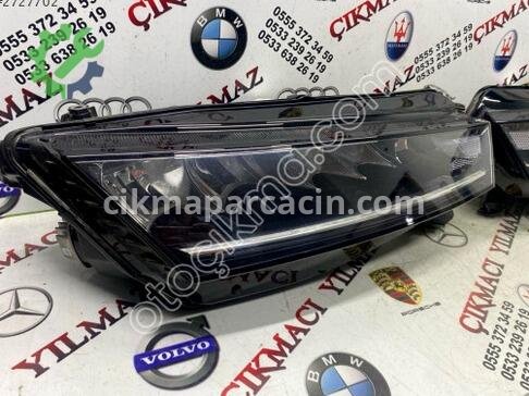 Skoda Octavia Sağ Ön Far 5E4941015 çıkma parça