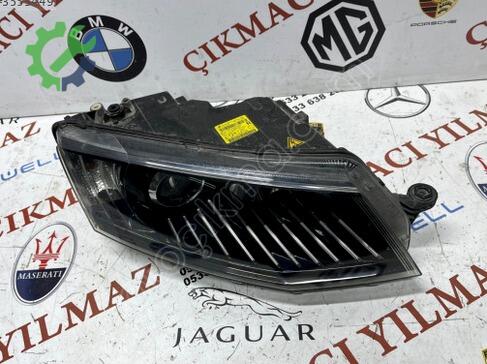 Skoda Octavia Xenon Far 5E1941016B çıkma parça