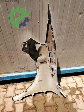 Skoda Octavia Sağ Ön Çamurluk çıkma parça