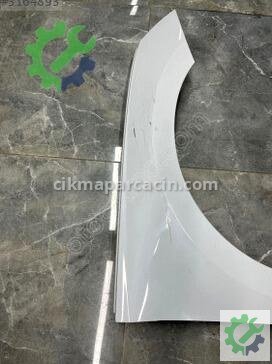 Skoda Octavia Sağ Ön Çamurluk çıkma parça