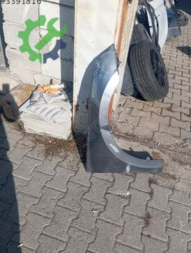Skoda Octavia Sağ Ön Çamurluk çıkma parça