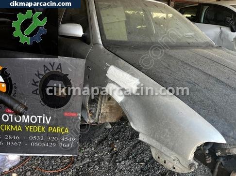 Skoda Octavia Sağ Ön Çamurluk çıkma parça
