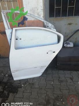 Skoda Octavia Sol Arka Kapı çıkma parça