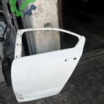 Skoda octavia sol arka kapı çıkma orjinal